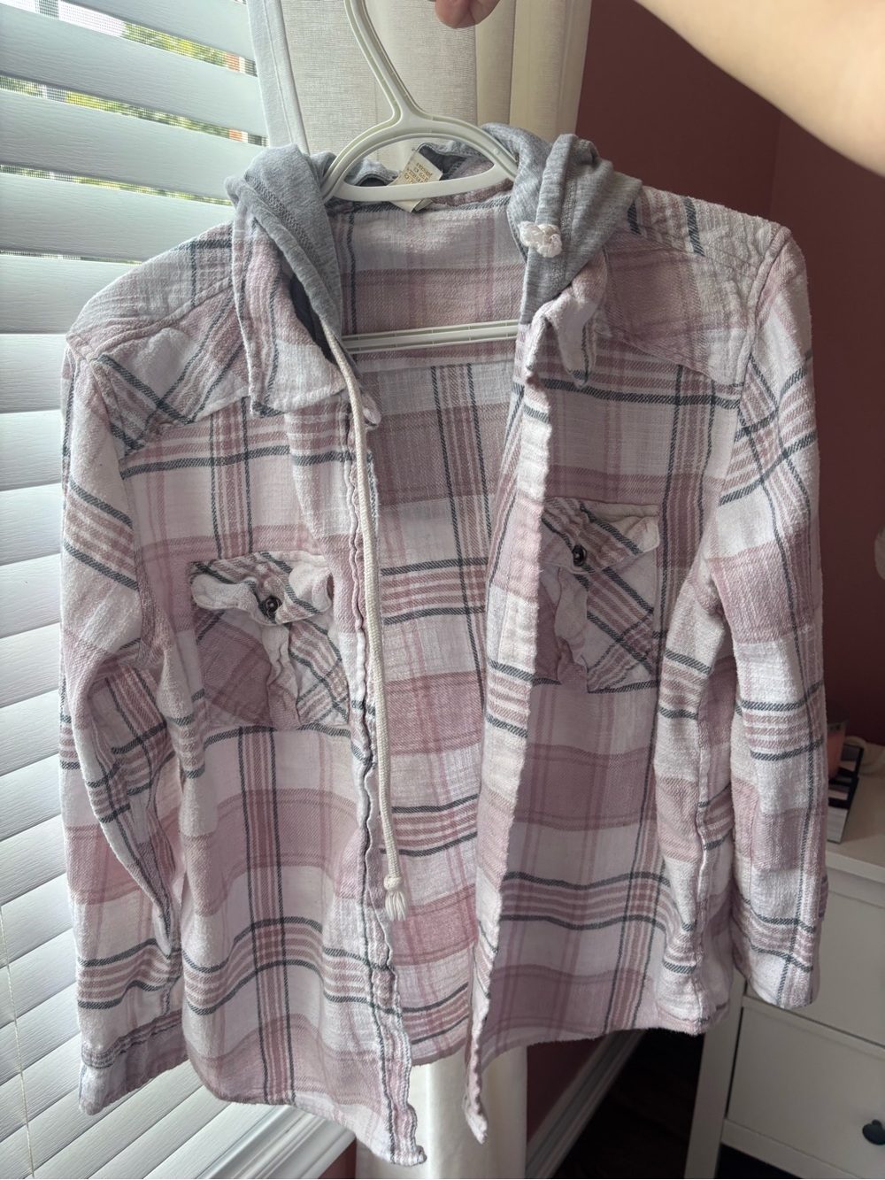 Forever 21 Blush Pink and White Plaid removable Hooded Shirt flannel